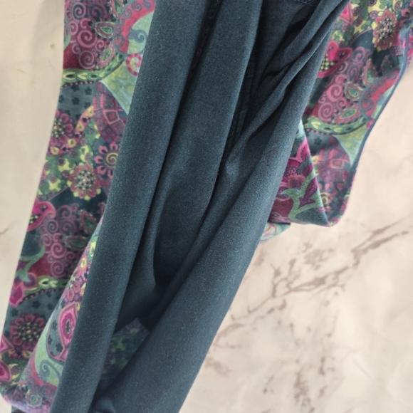 Title Nine Dress Women Medium Green Pink Mini Stretch Jersey Paisley Lettuce Hem - Picture 8 of 11